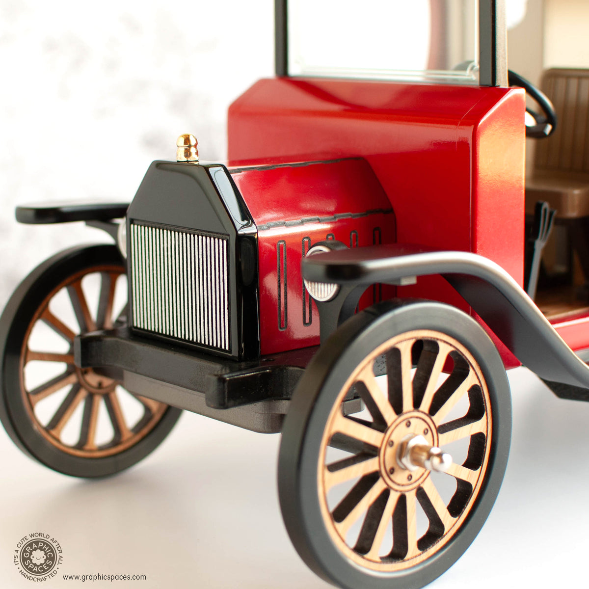 1:12 Scale Room Box Red Christmas Market Truck Model T C Cab. Front close up view of grille and headlight detail. 