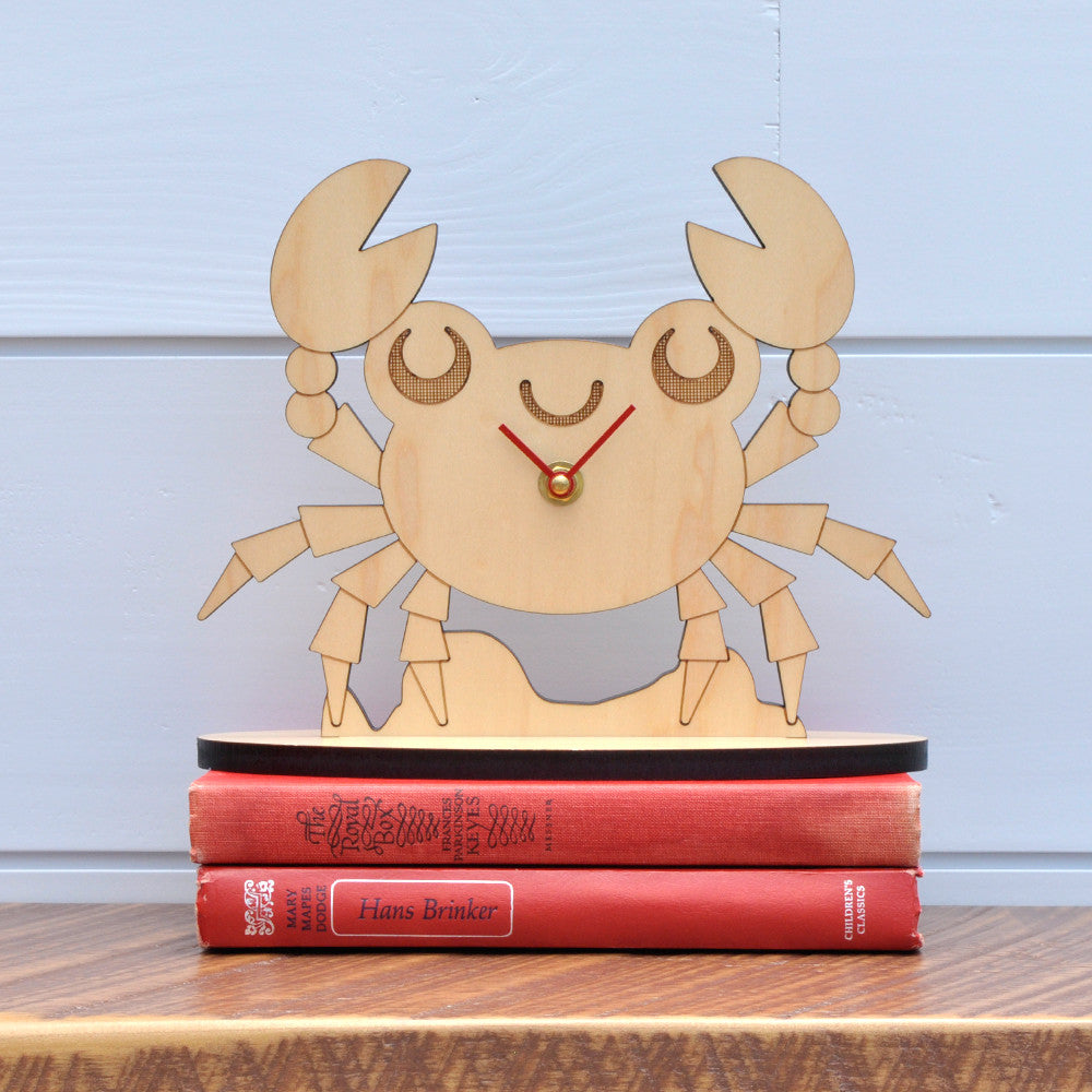 Wooden Crab Nursery Desk Clock, Red Hands.