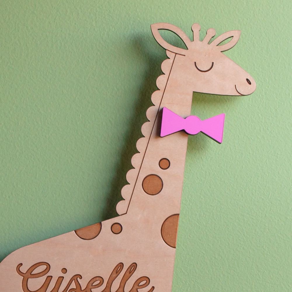 Giraffe Wooden Room Sign