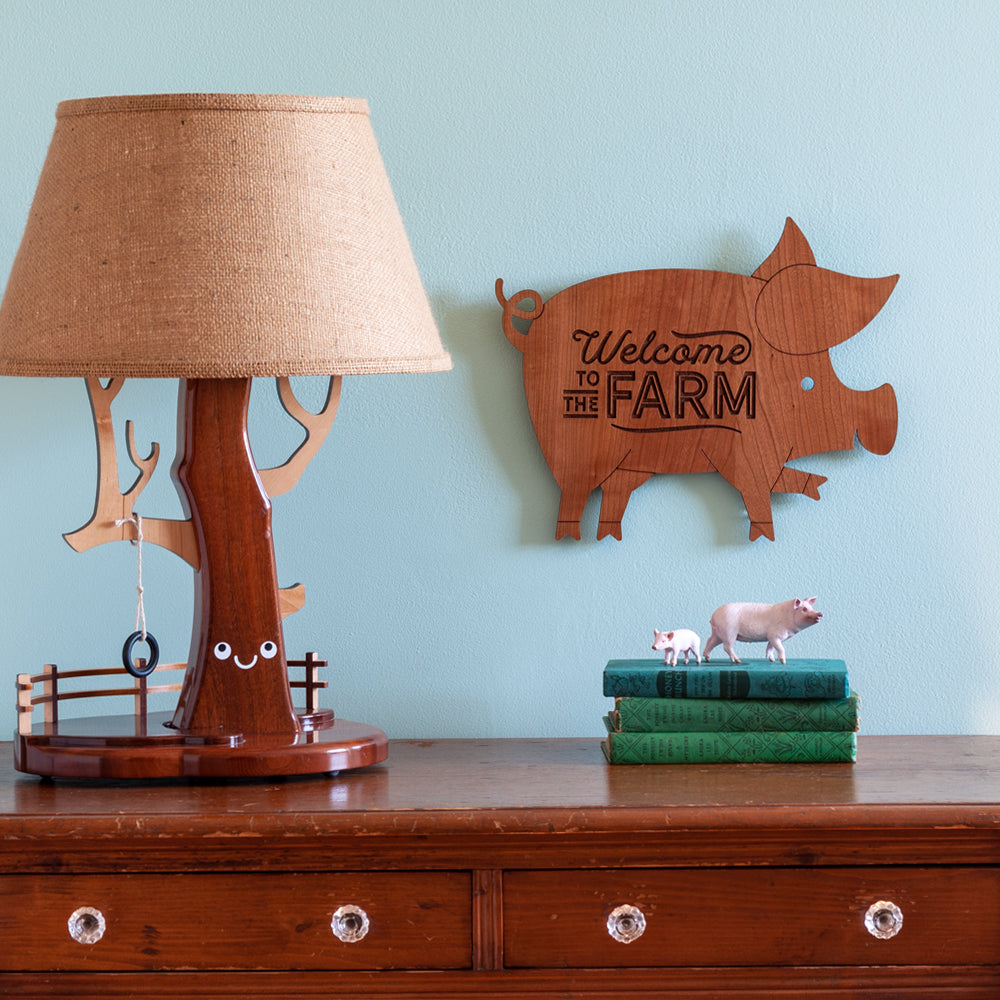 Pig Wooden Wall Sign &quot;Welcome to the farm&quot;
